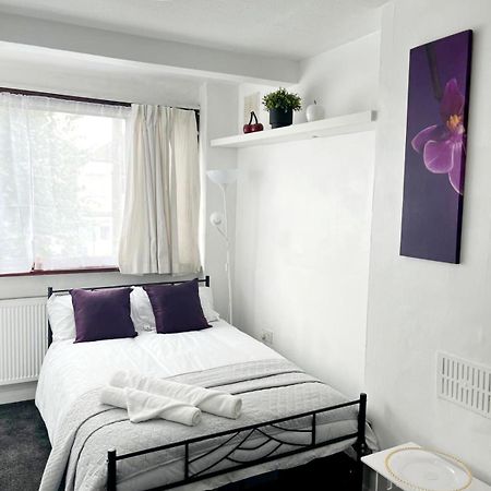 Cosy Room Stay 4 Sutton  Exteriér fotografie
